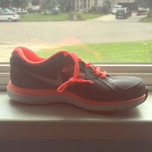 Womens Nike Running Shoes